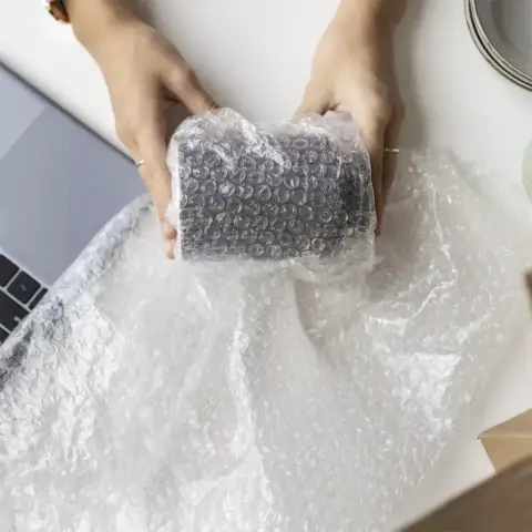 080035-buborekos-folia-1-0mx-5fm-szintelen-50mikron-2.webp
