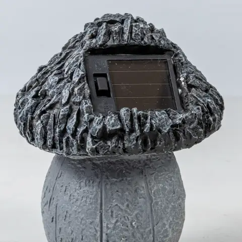 123166-home-napelemes-kerti-figura-lampa-gomba-2.webp